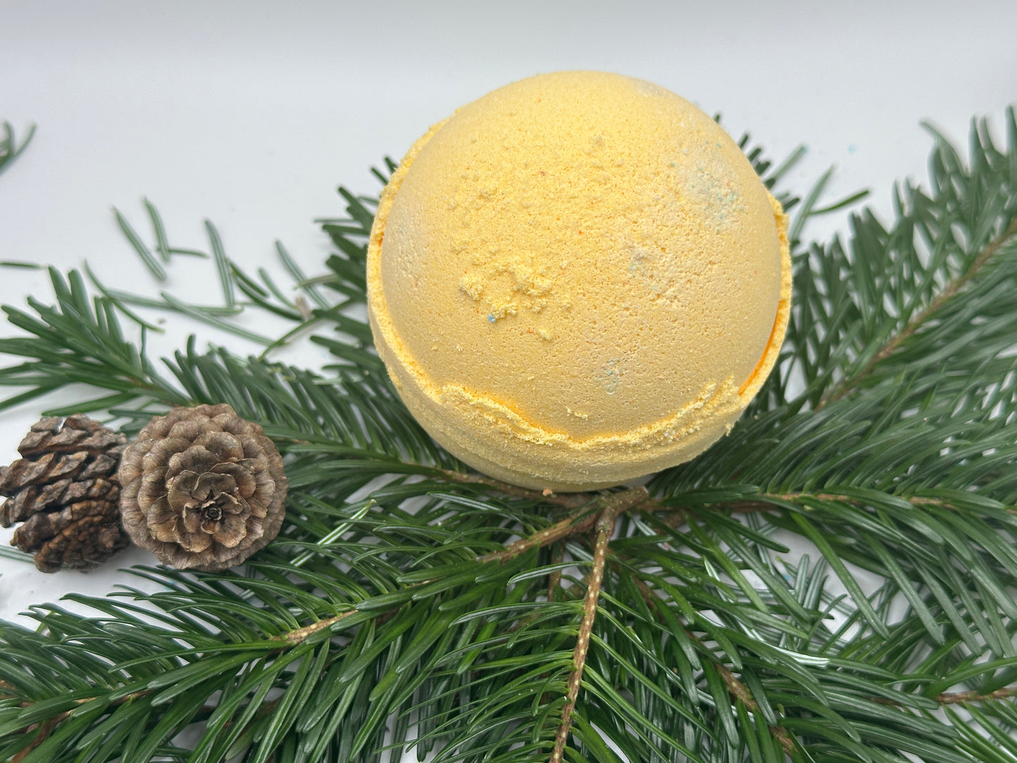 Sunlit Cheer Bath Bomb